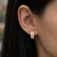 Glowing Ode Diamond Earrings by SVADEZI